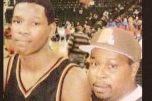 杜兰特：在我成长的每一步我爸其实一直都在 但他总是远离聚光灯