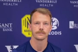 纳什维尔门将：人们提到季后赛都是谈论梅西，迈阿密面临巨大压力