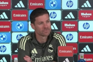 阿隆索：阿诺德准备好了首发 罗德里戈踢右路是有可能的