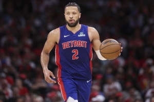 费尔顿：康宁汉姆很会传球 他基本每场比赛助攻都能上双