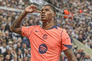 每体：巴萨可能不买断拉什福德，转而求购里昂边锋马利克-福法纳