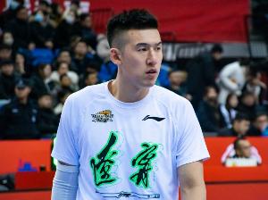 表现不俗！付豪7投5中&罚球4中2 得到13分7板3助2断1帽