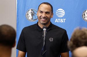 哈里森自上任以来主导过16次交易 目前24年西部冠军班底只剩7人