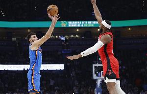 奥科吉：防守很有趣 对我来说不像挑战 更像孩子走进了糖果店