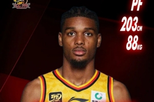 官宣｜江苏肯帝亚篮球俱乐部与弗龙·亨特完成签约！