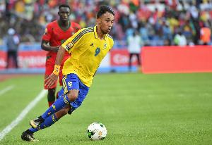 加蓬1-4不敌尼日利亚出局，36岁奥巴梅扬再度无缘世界杯