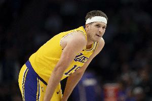 里夫斯：NBA美妙之处在于比赛很多&很艰苦 但有很多机会证明自己